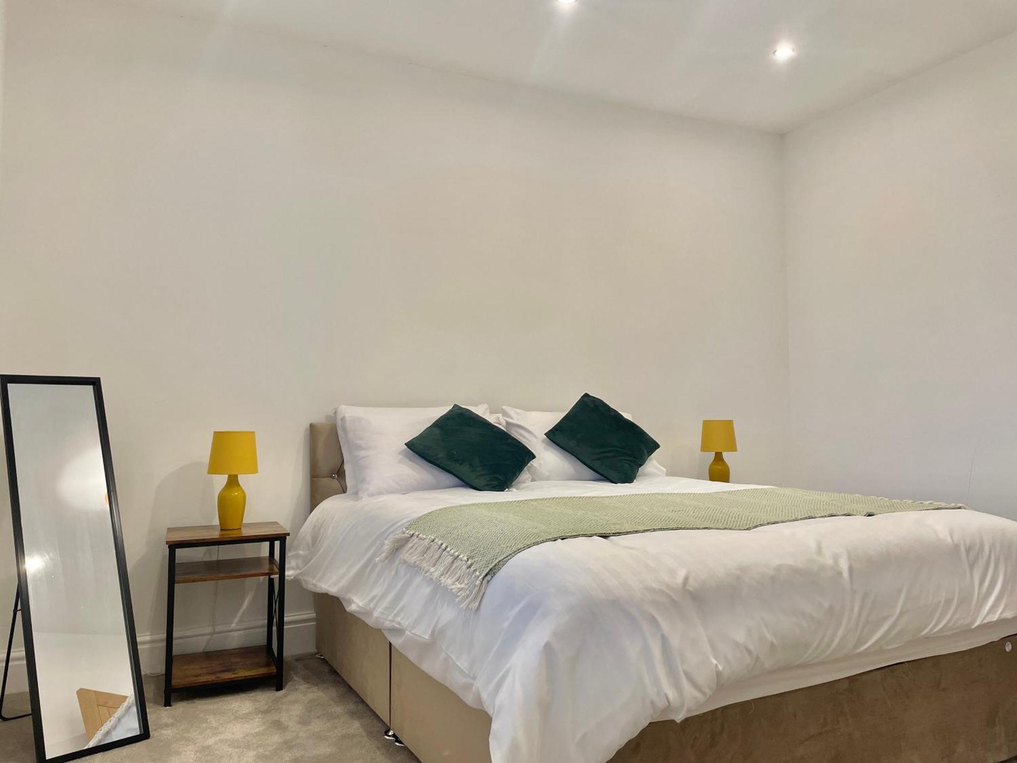 Luxurious Holiday Home בולטון מראה חיצוני תמונה